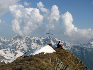 Salita primaverile crepuscolare al Monte Toro da Foppolo il 24 maggio 2009 - FOTOGALLERY